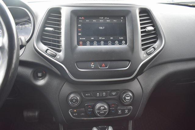 used 2019 Jeep Cherokee car, priced at $13,714