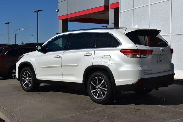 used 2019 Toyota Highlander car, priced at $25,999