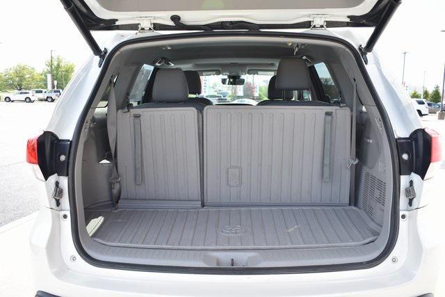 used 2019 Toyota Highlander car, priced at $25,072