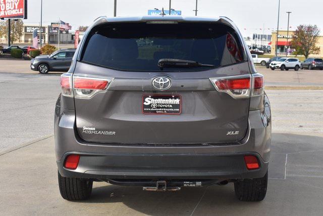 used 2016 Toyota Highlander car, priced at $17,547