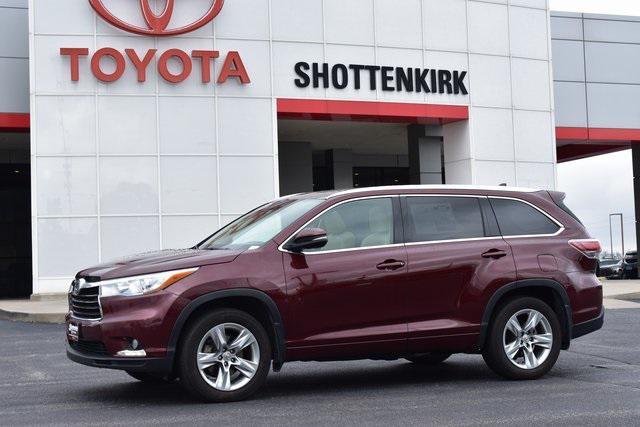 used 2014 Toyota Highlander car, priced at $17,788