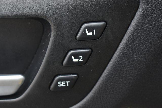 used 2014 Toyota Highlander car, priced at $17,788