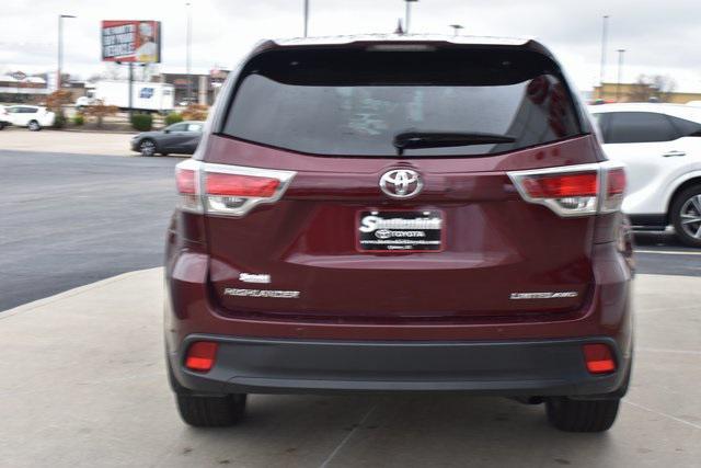 used 2014 Toyota Highlander car, priced at $17,788