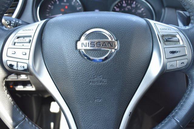 used 2016 Nissan Rogue car, priced at $9,768