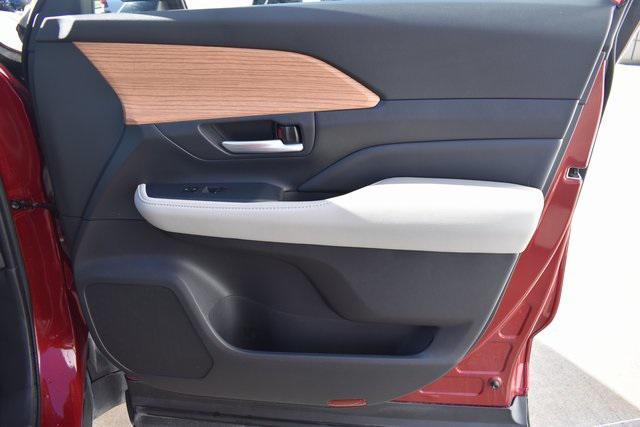 used 2024 Toyota Grand Highlander car, priced at $49,500