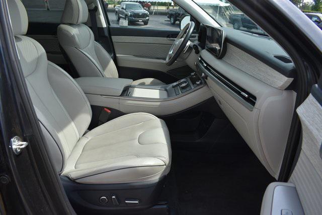 used 2024 Hyundai Palisade car, priced at $42,693
