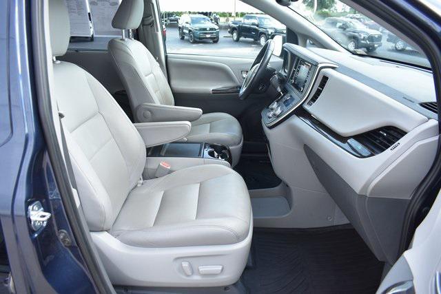 used 2020 Toyota Sienna car, priced at $32,522