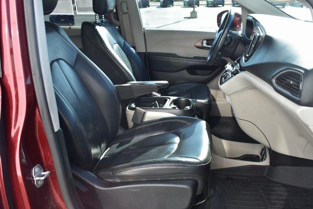used 2018 Chrysler Pacifica car, priced at $10,523