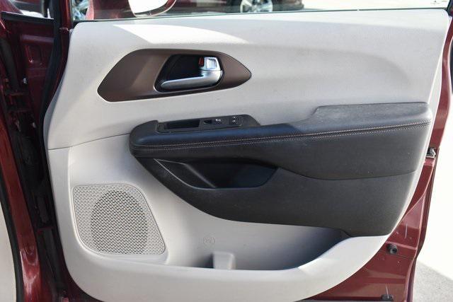 used 2018 Chrysler Pacifica car, priced at $10,523