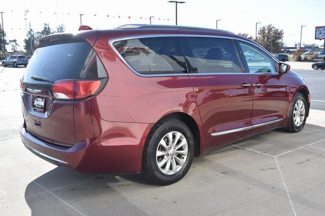 used 2018 Chrysler Pacifica car, priced at $10,523