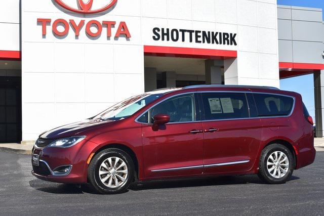 used 2018 Chrysler Pacifica car, priced at $10,523
