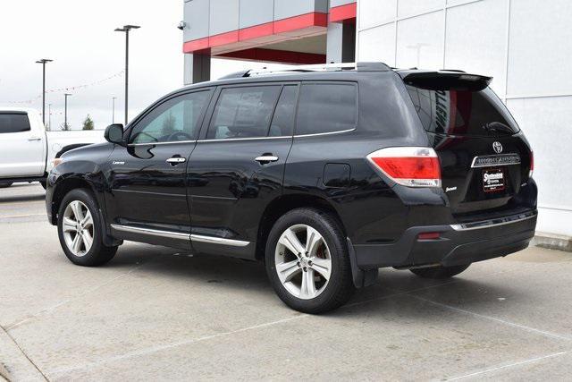 used 2013 Toyota Highlander car, priced at $11,682