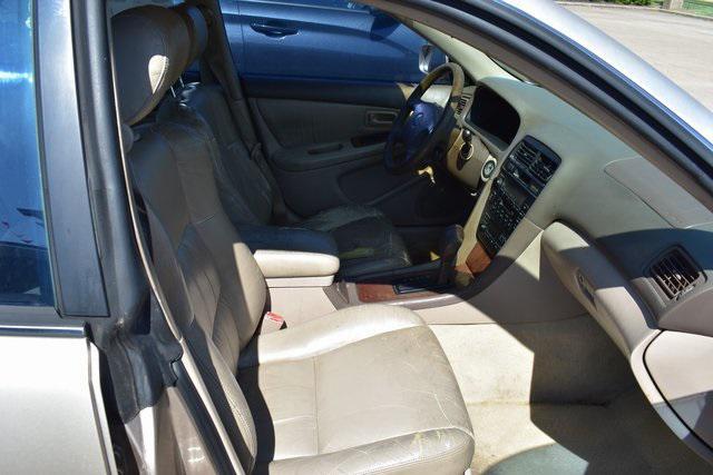 used 1998 Lexus ES 300 car, priced at $4,819