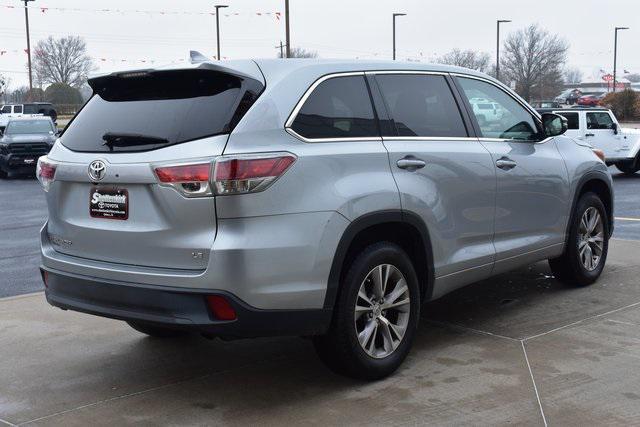 used 2015 Toyota Highlander car, priced at $19,522