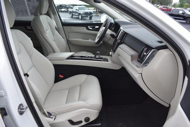 used 2022 Volvo XC60 car, priced at $32,620