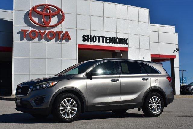 used 2016 Kia Sorento car, priced at $10,843