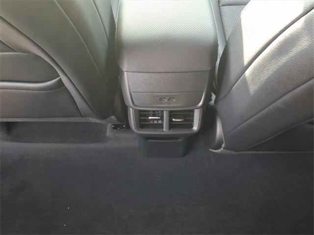 new 2026 Chevrolet Equinox car, priced at $33,121