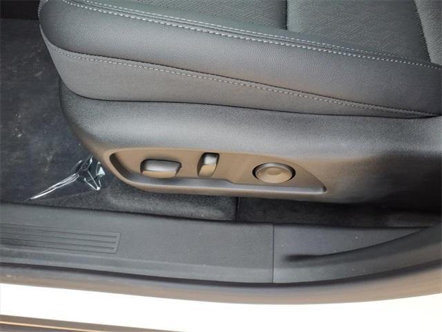 new 2026 Chevrolet Equinox car, priced at $33,121