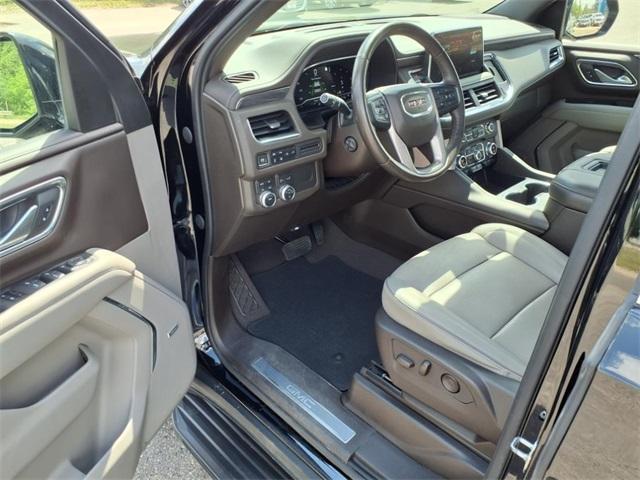 used 2022 GMC Yukon car, priced at $51,299
