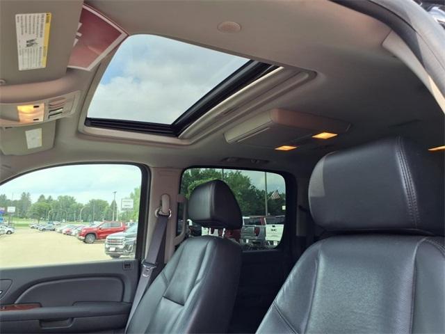 used 2009 Chevrolet Suburban car, priced at $4,490