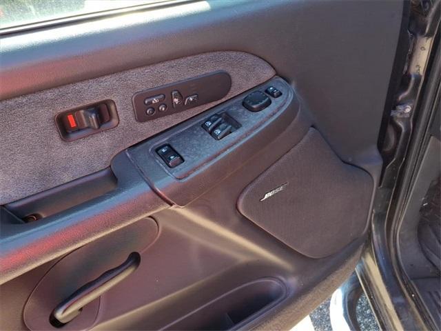 used 2003 Chevrolet Silverado 2500 car, priced at $8,990