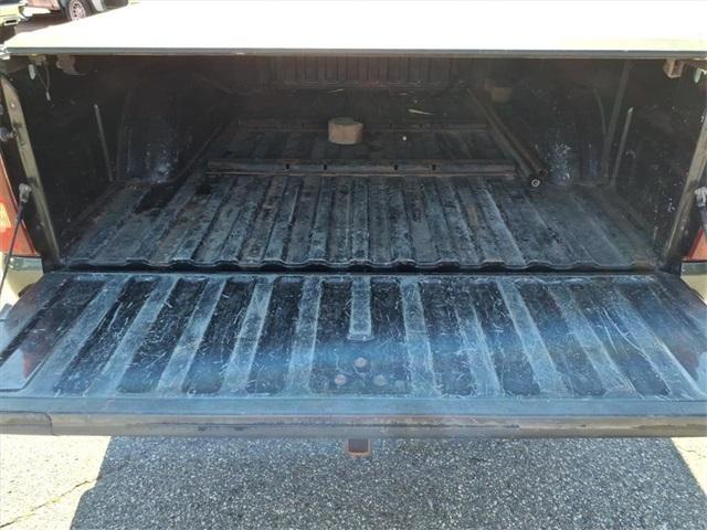 used 2003 Chevrolet Silverado 2500 car, priced at $8,990
