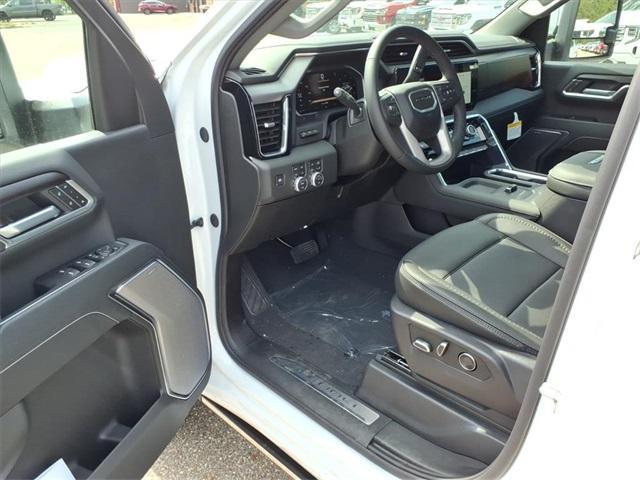 new 2026 GMC Sierra 3500 car, priced at $92,670