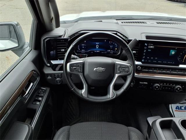 used 2024 Chevrolet Silverado 1500 car, priced at $43,888