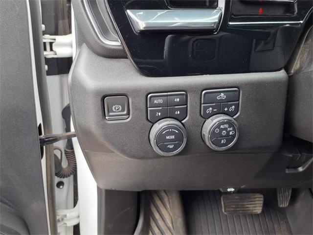 used 2024 Chevrolet Silverado 1500 car, priced at $43,888