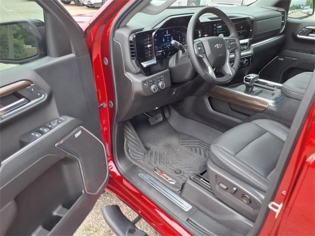 used 2024 Chevrolet Silverado 1500 car, priced at $47,990