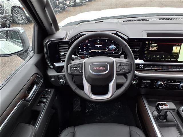 new 2025 GMC Sierra 1500 car, priced at $62,070