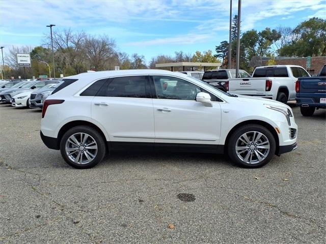 used 2025 Cadillac XT5 car, priced at $41,490