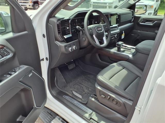 new 2025 GMC Sierra 1500 car, priced at $64,225