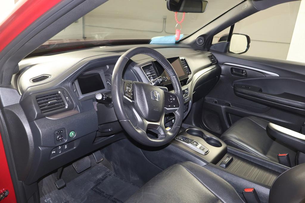 used 2022 Honda Passport car, priced at $29,959