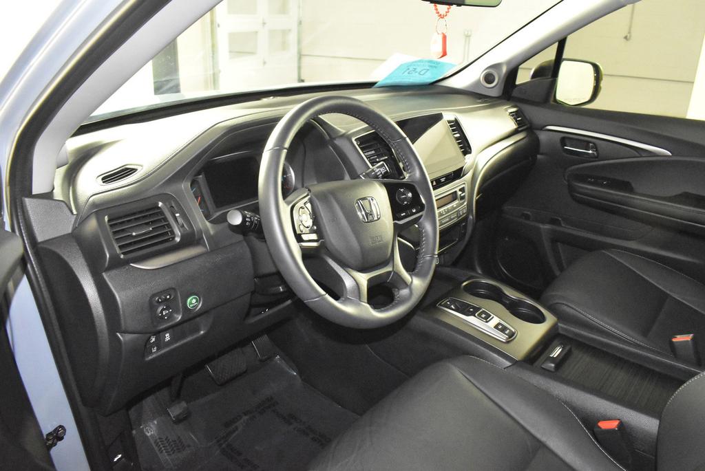 used 2022 Honda Pilot car, priced at $36,558