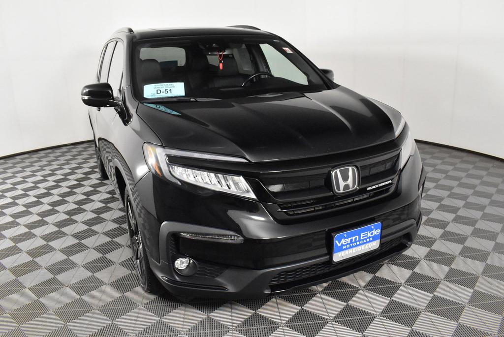 used 2022 Honda Pilot car, priced at $39,958