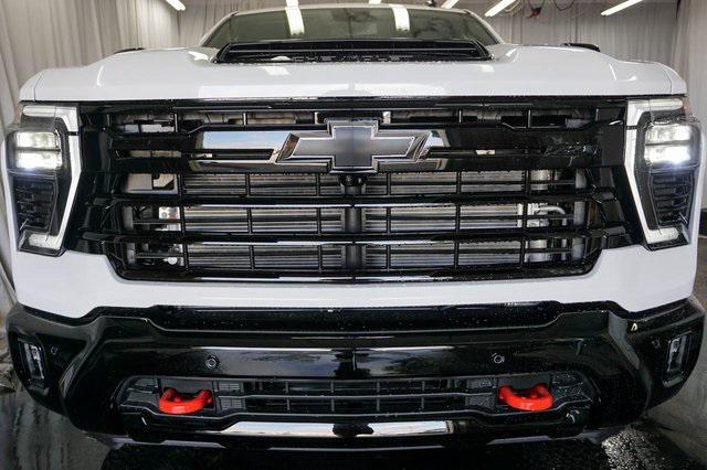 new 2025 Chevrolet Silverado 2500 car, priced at $71,102