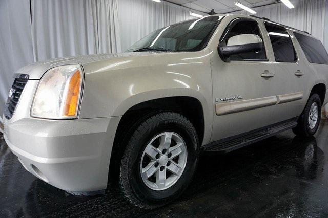 used 2009 GMC Yukon XL car, priced at $7,000