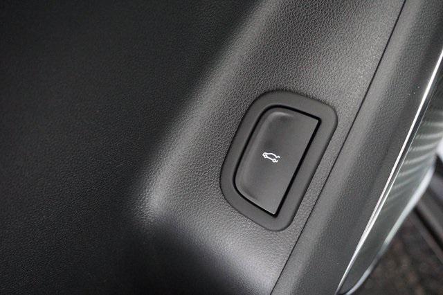 new 2026 Chevrolet Traverse car