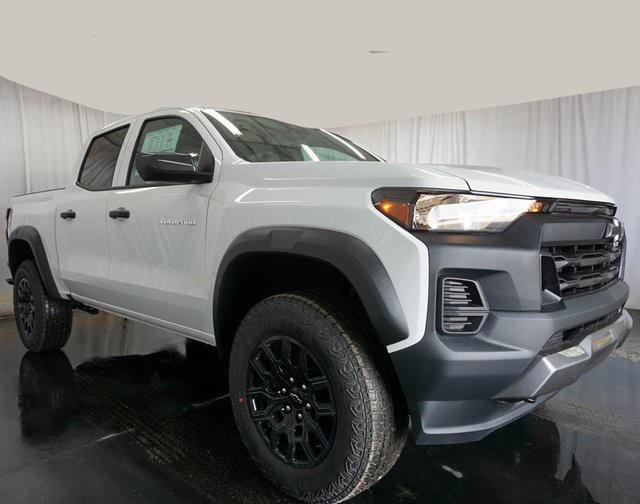 new 2025 Chevrolet Colorado car, priced at $39,095
