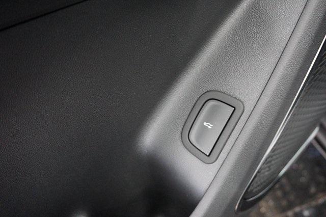 new 2026 Chevrolet Traverse car, priced at $57,495