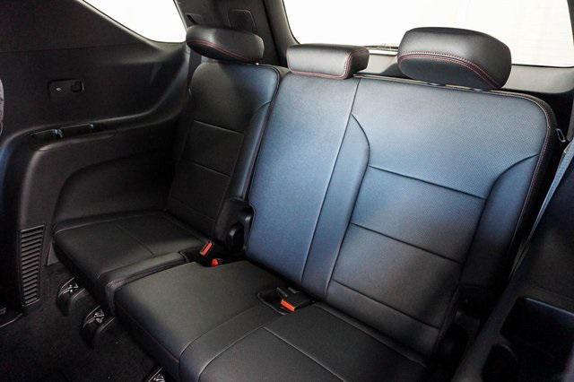 new 2026 Chevrolet Traverse car, priced at $57,495