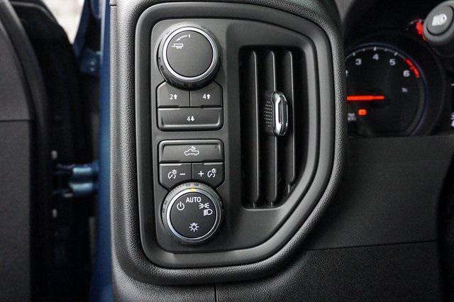 new 2025 Chevrolet Silverado 2500 car, priced at $52,246