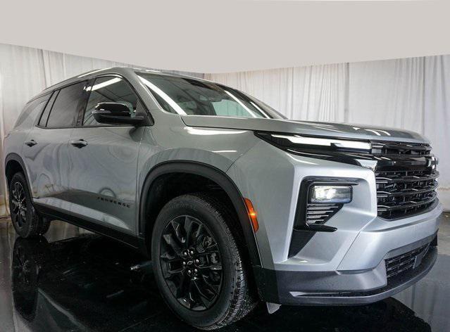 new 2025 Chevrolet Traverse car, priced at $44,480