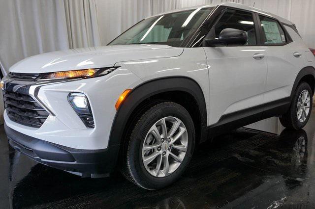 new 2026 Chevrolet TrailBlazer car, priced at $25,390