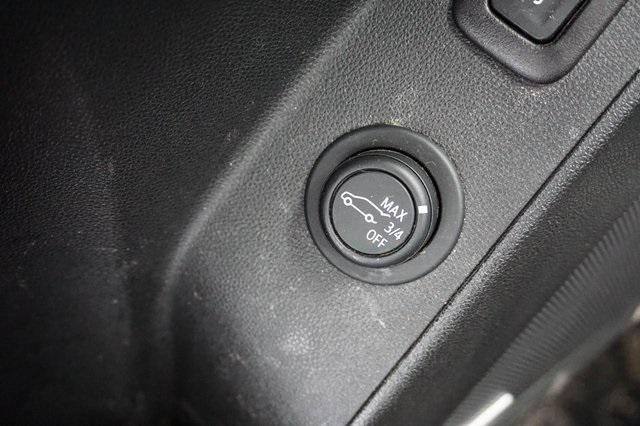 used 2021 Chevrolet Equinox car, priced at $19,900