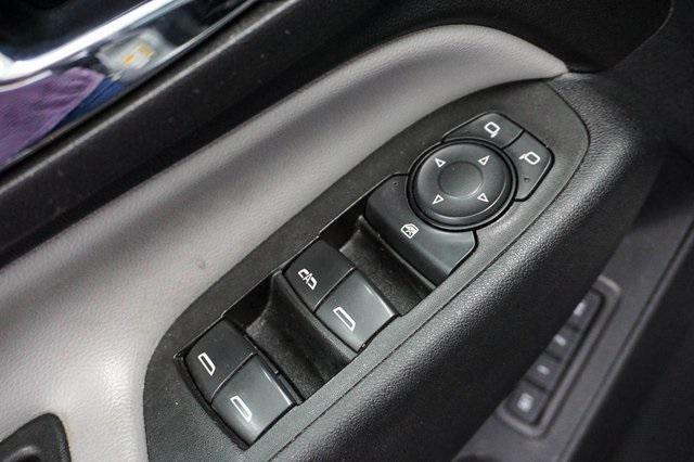 used 2021 Chevrolet Equinox car, priced at $19,900