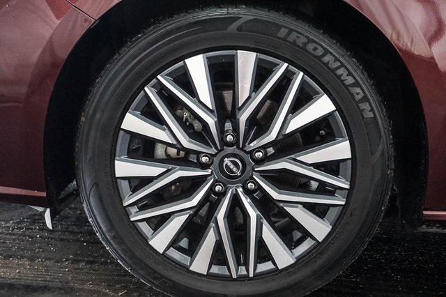 used 2024 Nissan Altima car, priced at $19,902