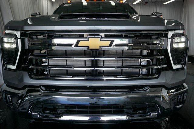 new 2025 Chevrolet Silverado 3500 car, priced at $74,412