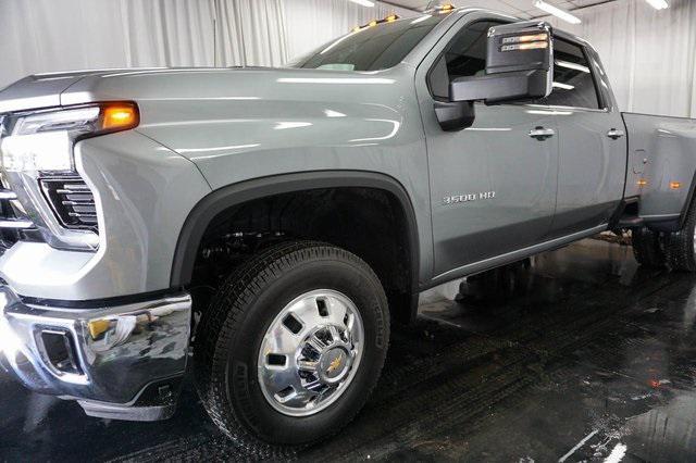 new 2025 Chevrolet Silverado 3500 car, priced at $74,412